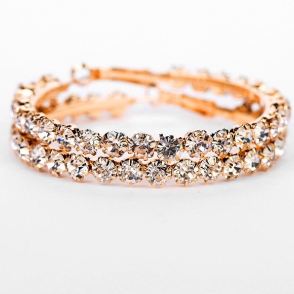 NEW 18K Gold Diamond Round Hoop Earrings - Picture 2 of 5